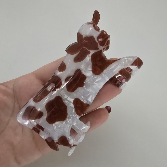 Accessories - NEW Cow Shaped Hair Clip Claw Brown White Animal Print Farm Animal